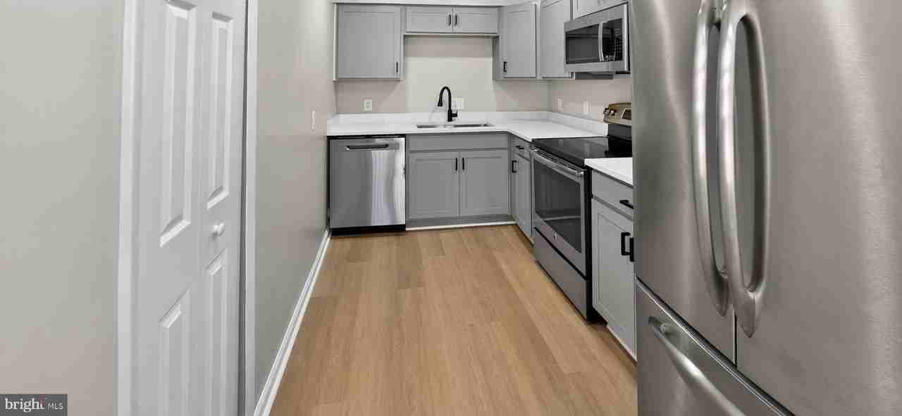3106 Berry Rd Ne #20 - Photo 6 of 33