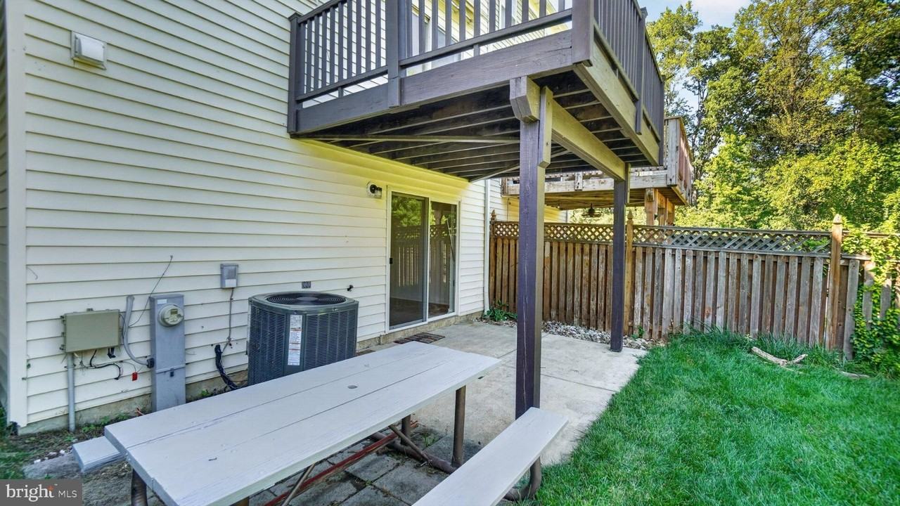 1411 Anna Marie Ct - Photo 6 of 50
