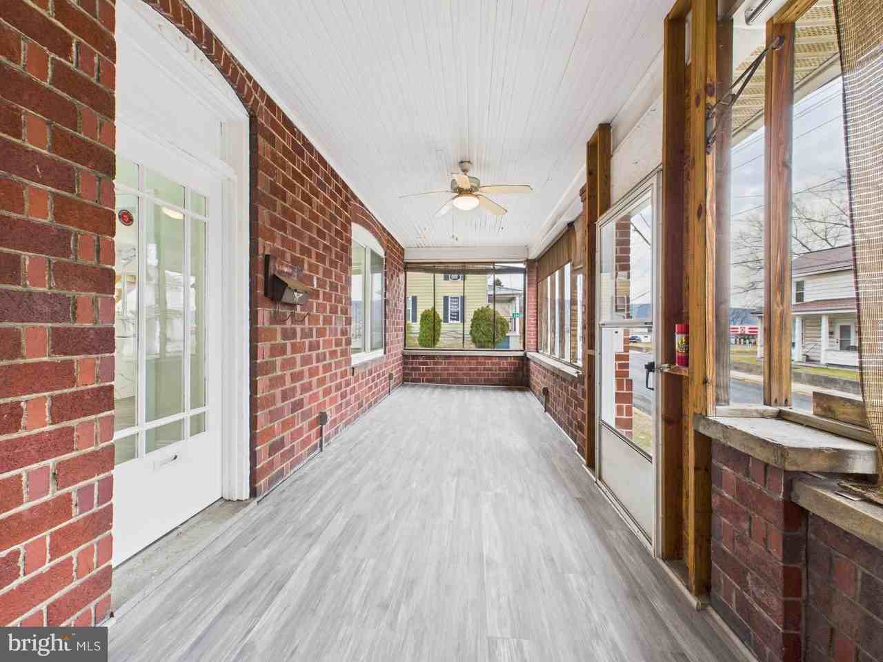 820 E Oldtown Rd - Photo 5 of 40