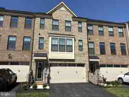 featured image of 13826 Ridgeview Ct