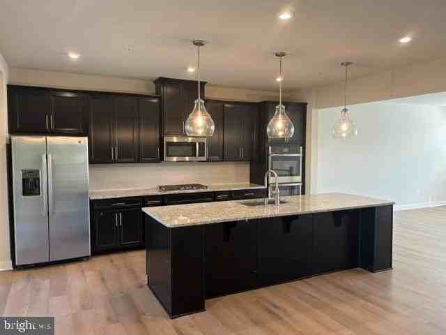 13826 Ridgeview Ct - Photo 2 of 28