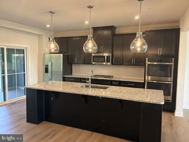 13826 Ridgeview Ct - Photo 3 of 28