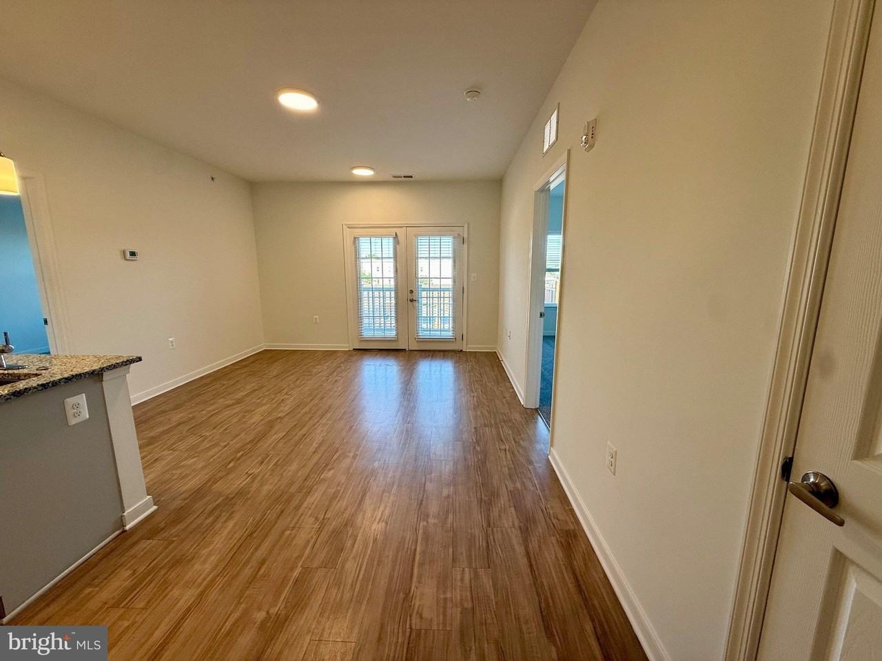 109 Charles St - Photo 2 of 26