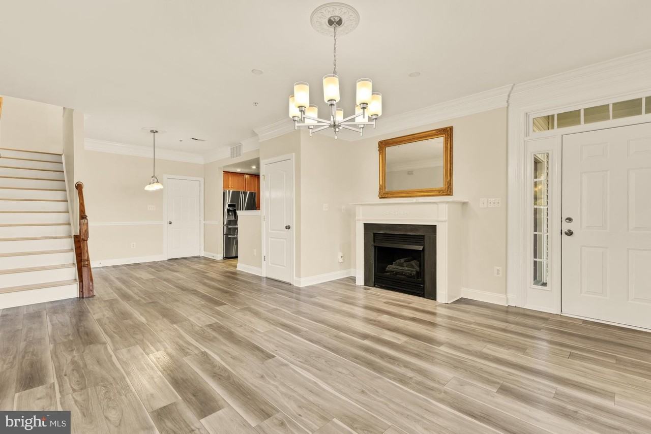 640 Orchard Ridge Dr #100 - Photo 4 of 37