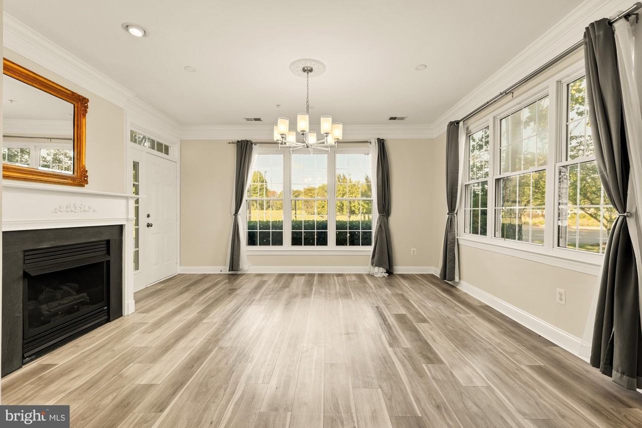 640 Orchard Ridge Dr #100 - Photo 5 of 37