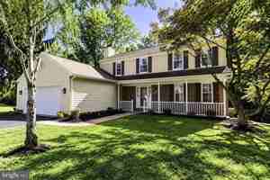 featured image of 15025 Timberlake Dr