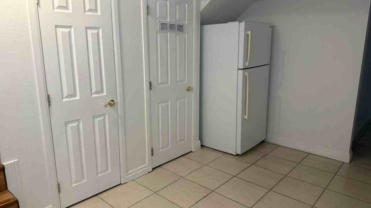 Mayflower Ln - Photo 3 of 22