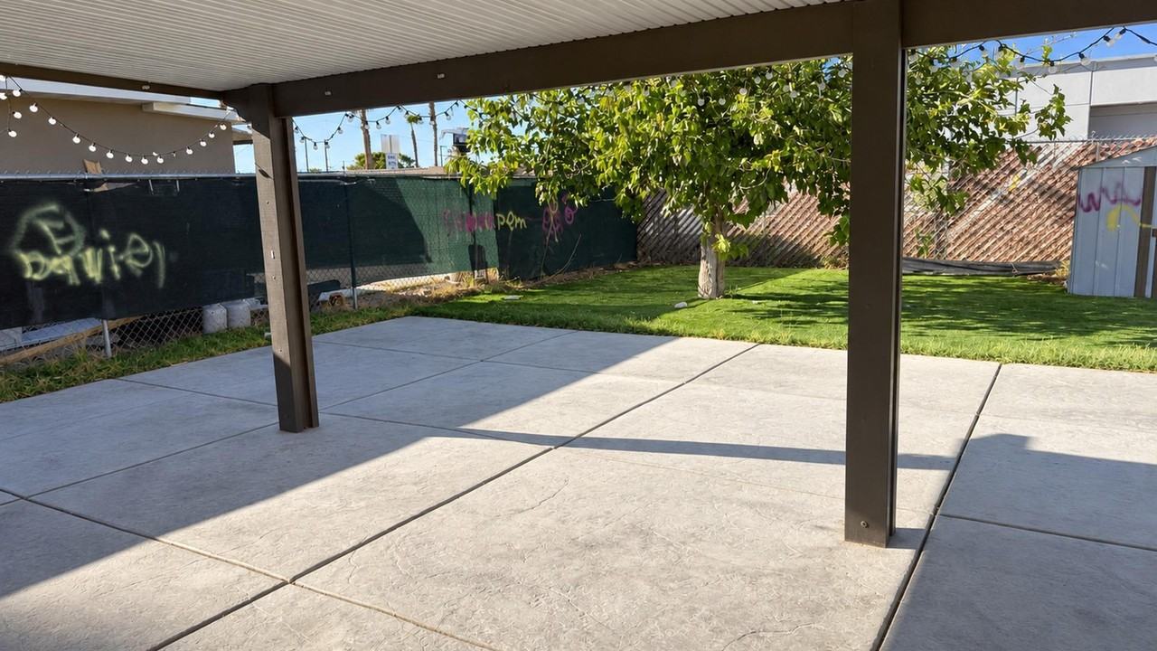 Mayflower Ln - Photo 6 of 22