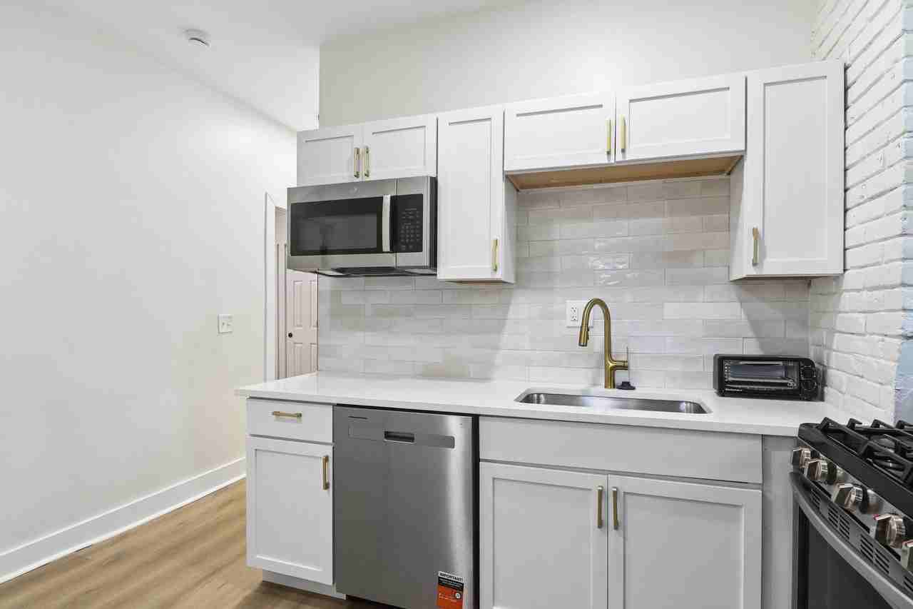 E 15th Ave - Photo 3 of 12