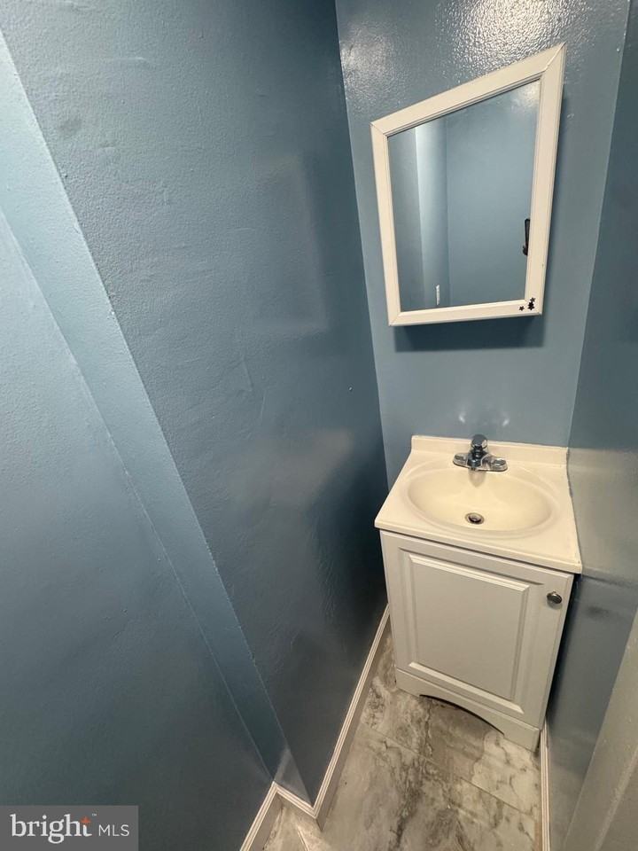 3525 Manorwood Dr - Photo 7 of 18