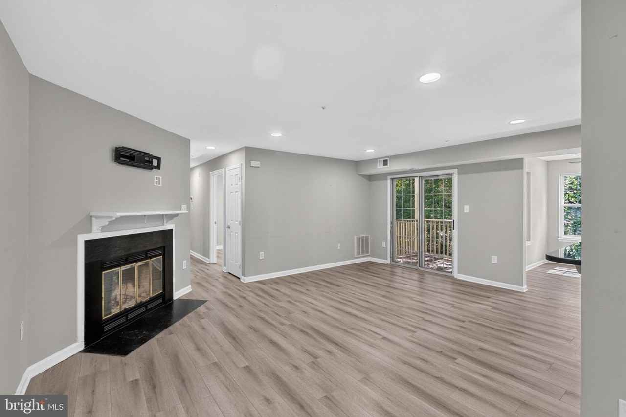 2071 Alice Ave #203 - Photo 2 of 26