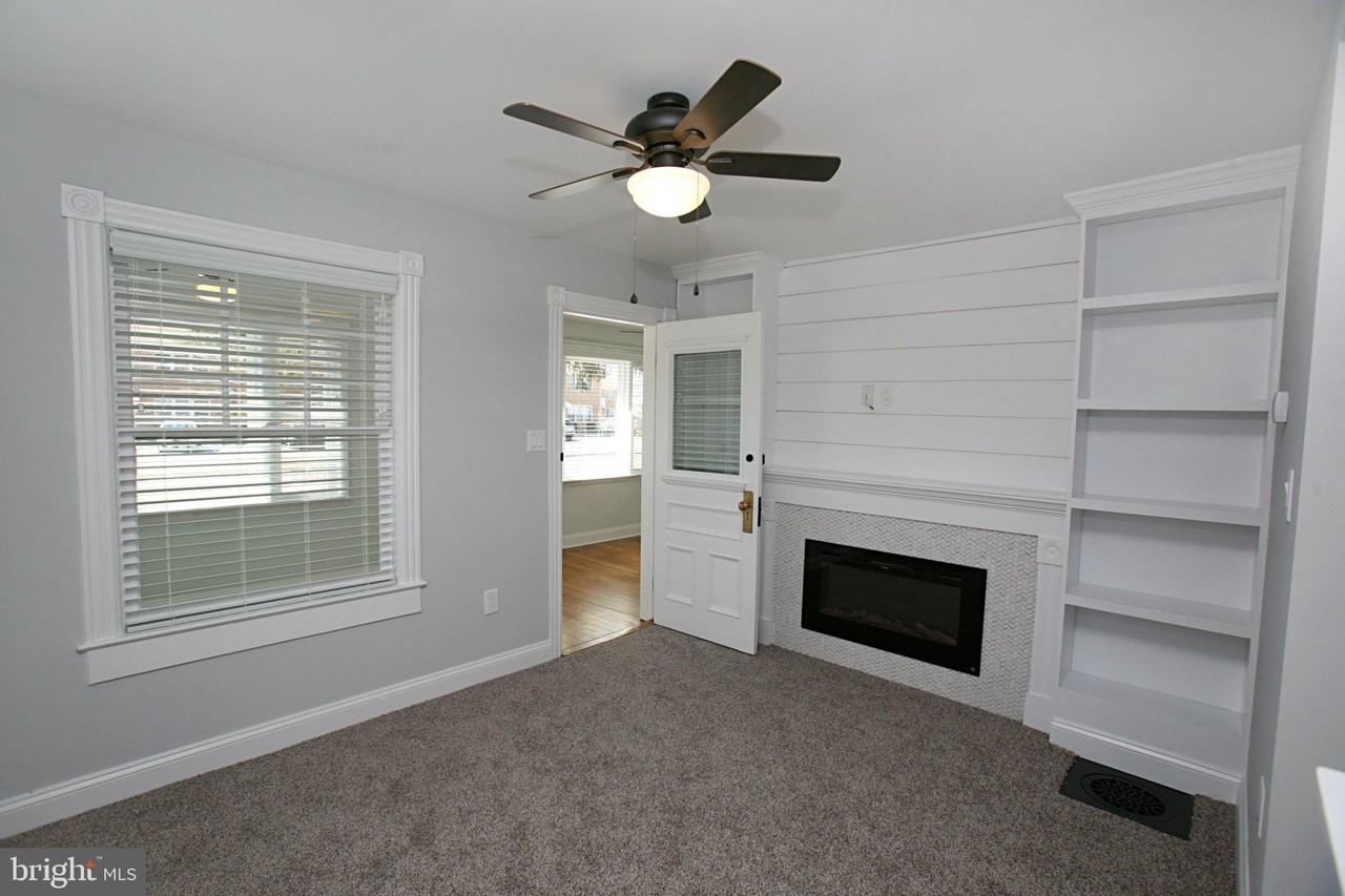 412 W Ocean Heights Ave - Photo 4 of 31