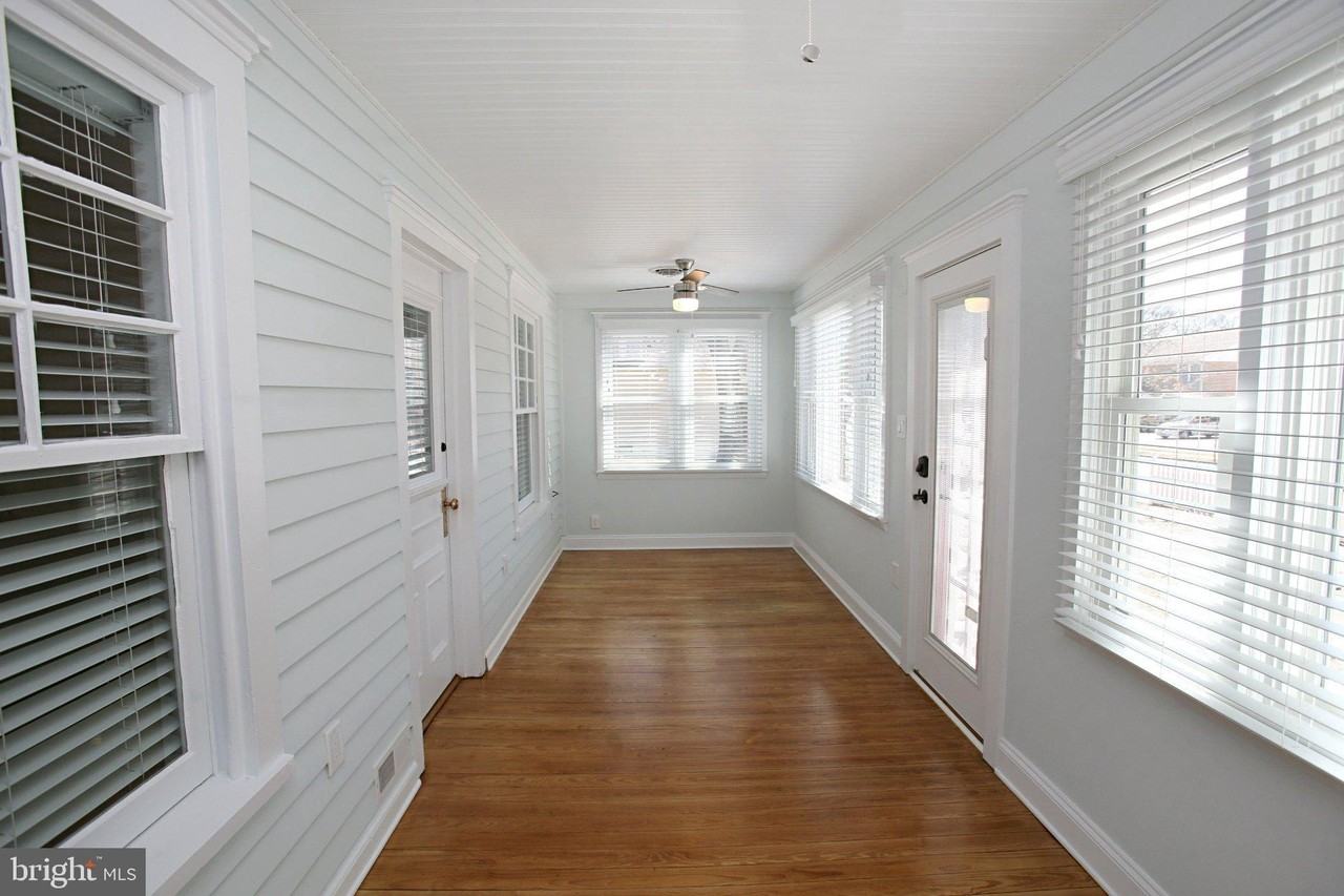 412 W Ocean Heights Ave - Photo 6 of 31