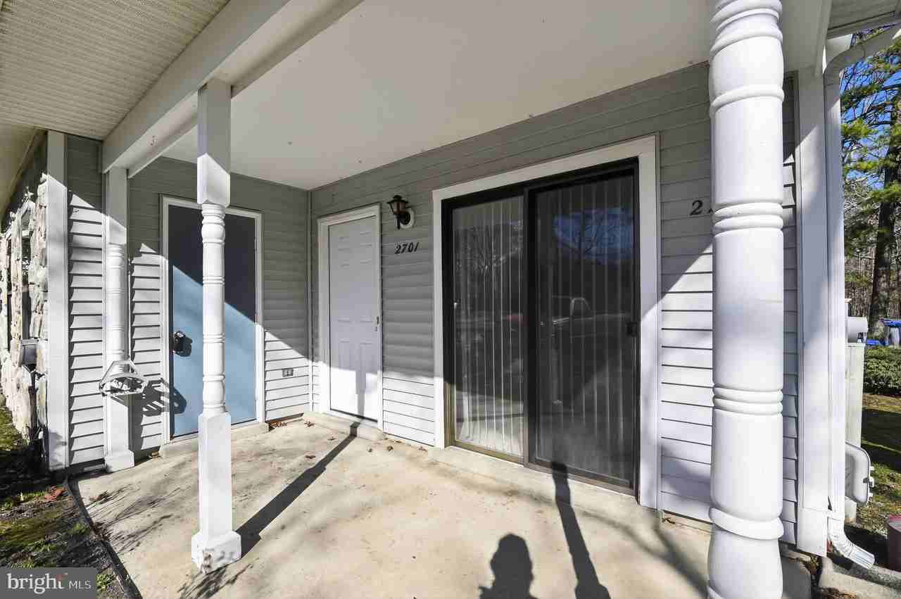2701 Canyon Ct - Photo 2 of 16