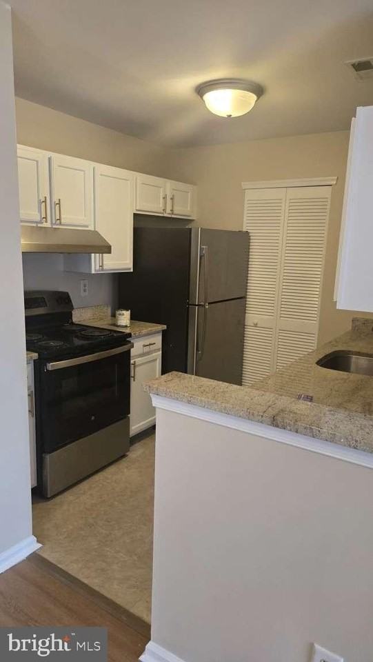 504 Britton Pl - Photo 4 of 6