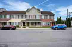 102 S Earl St - Photo 1 of 1