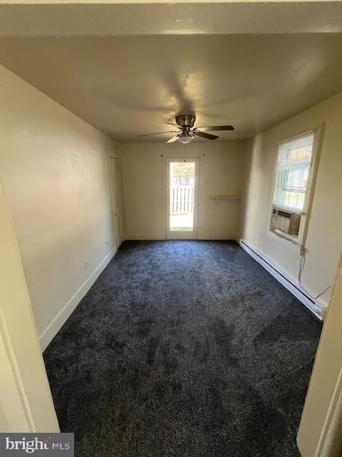 215 N Railroad Ave - Photo 2 of 17