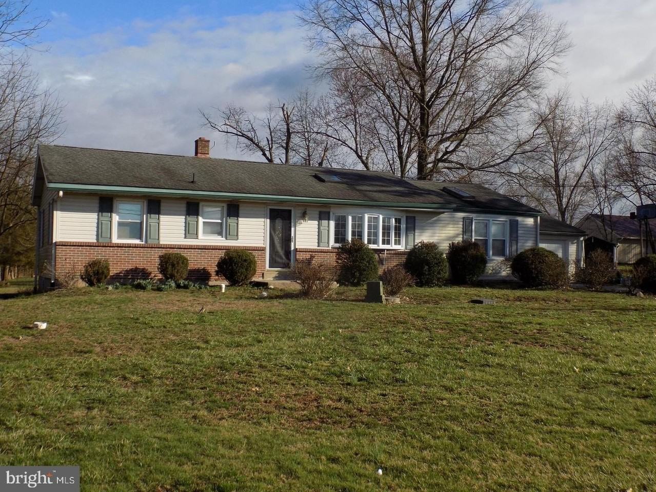 3168 Middle Creek Rd - Photo 2 of 29