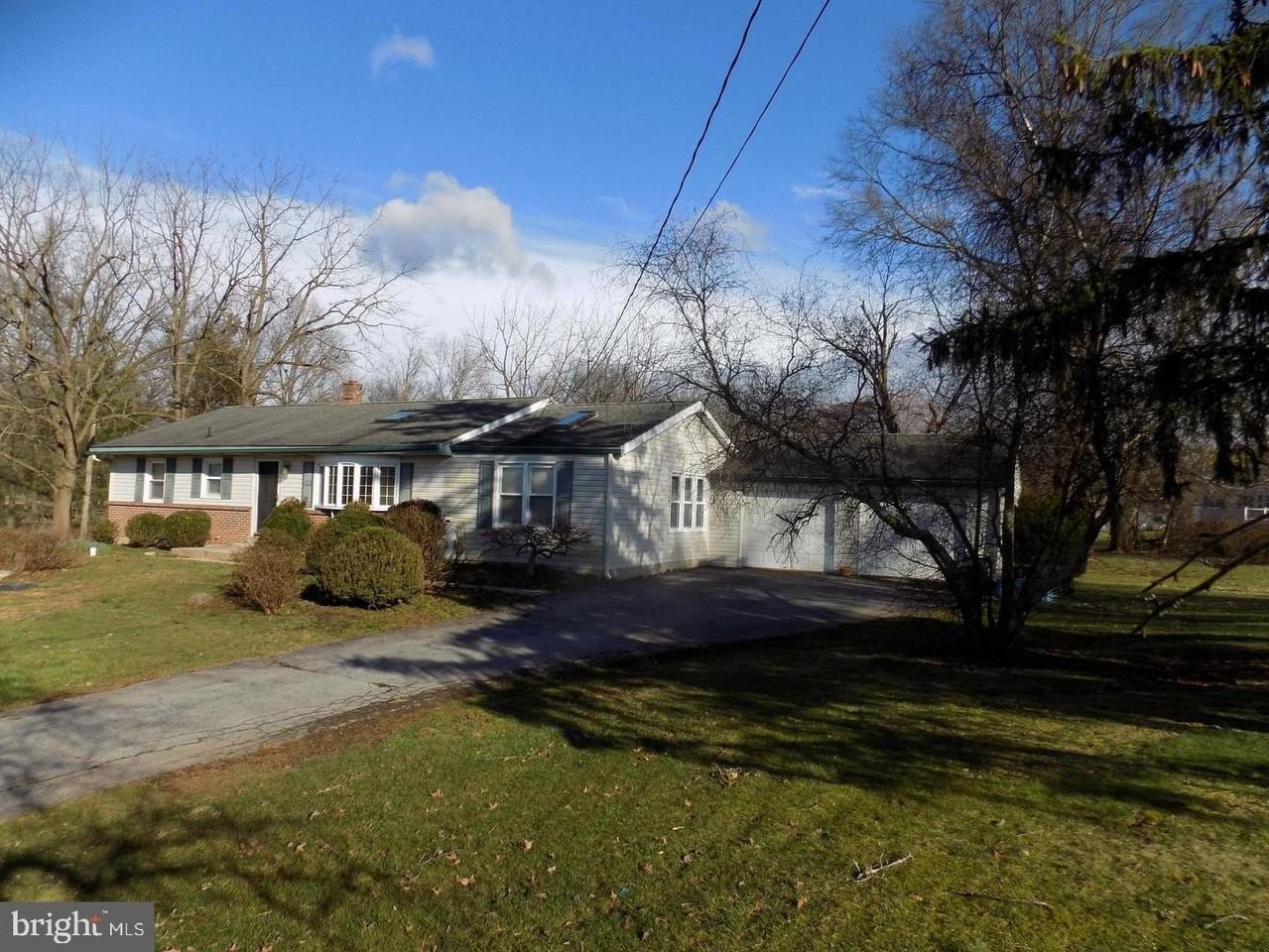 3168 Middle Creek Rd - Photo 5 of 29