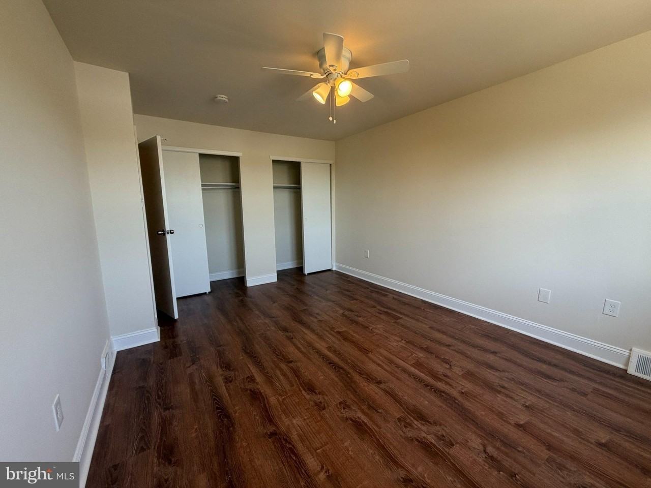 3979 Rowena Dr #2 - Photo 6 of 18