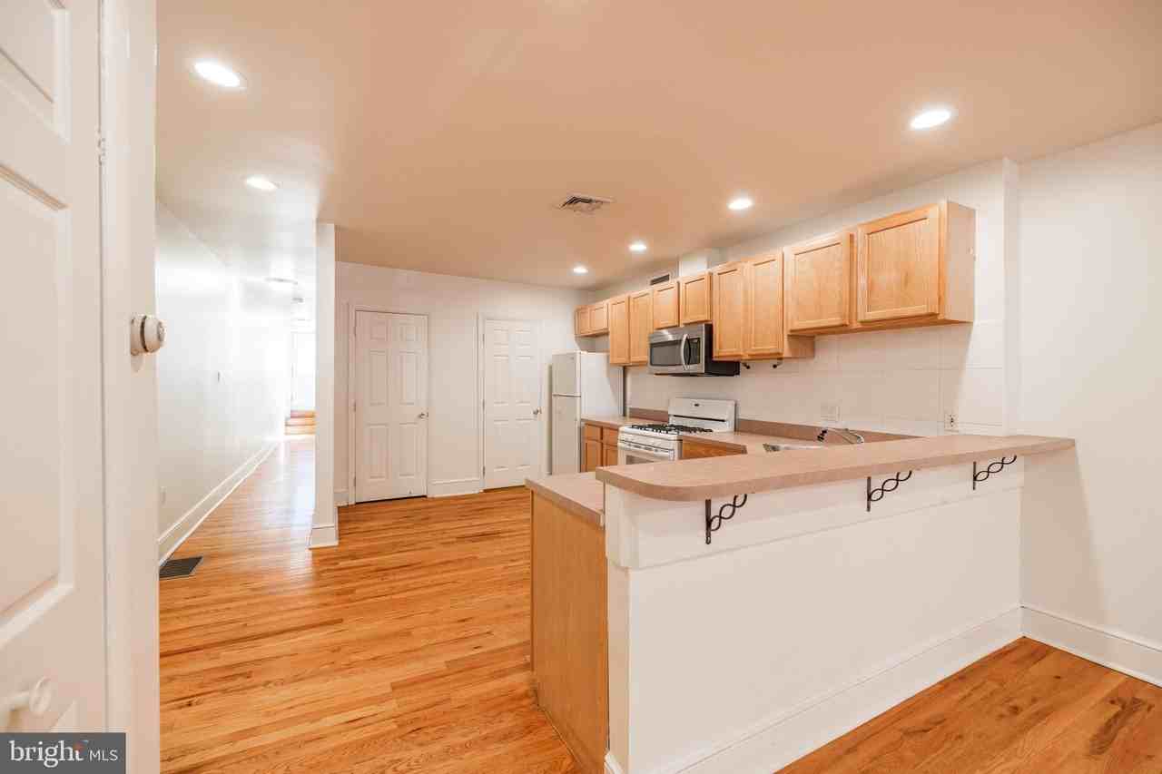 1510 Fairmount Ave #1F - Photo 3 of 19