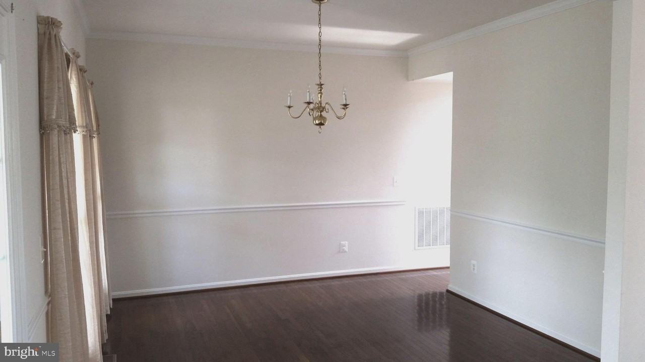 2281 Walnut Branch Dr - Photo 6 of 11