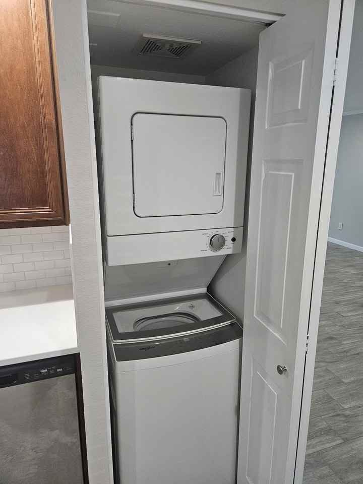 4350 N 82nd St #105 - Photo 5 of 8