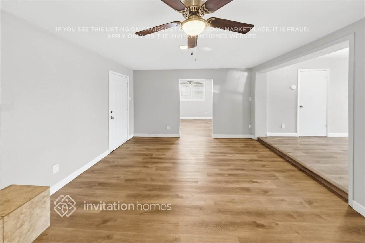 3068 N 87th Ave - Photo 7 of 19