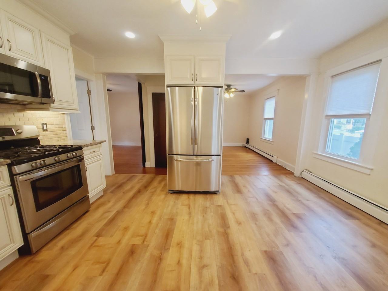 25 Scofield Ave #1 - Photo 5 of 8