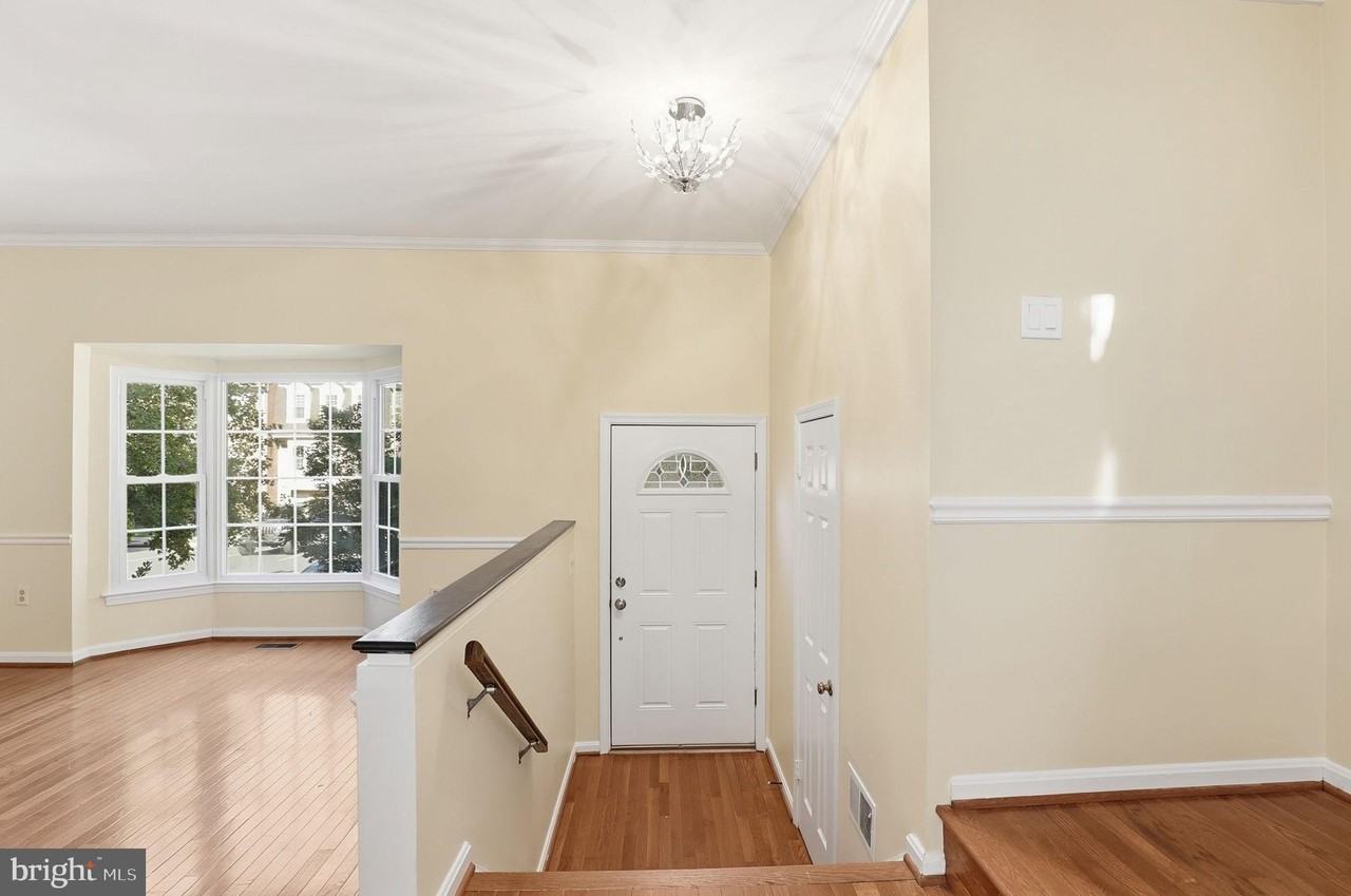 3931 Tallow Tree Pl - Photo 6 of 42