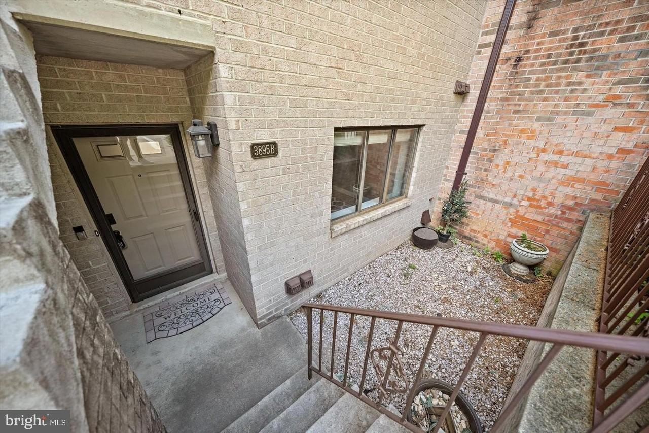 3895B Steppes Ct #3895B - Photo 2 of 23