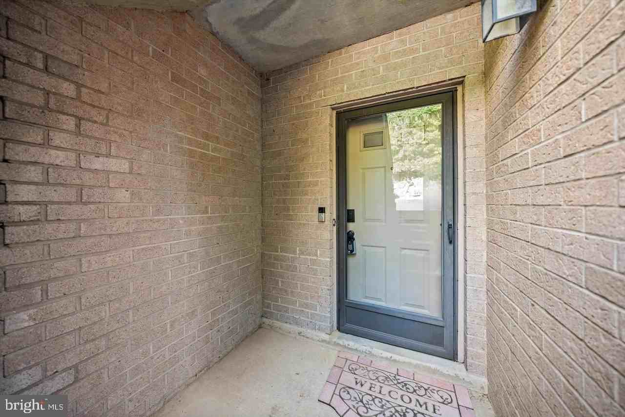 3895B Steppes Ct #3895B - Photo 3 of 23