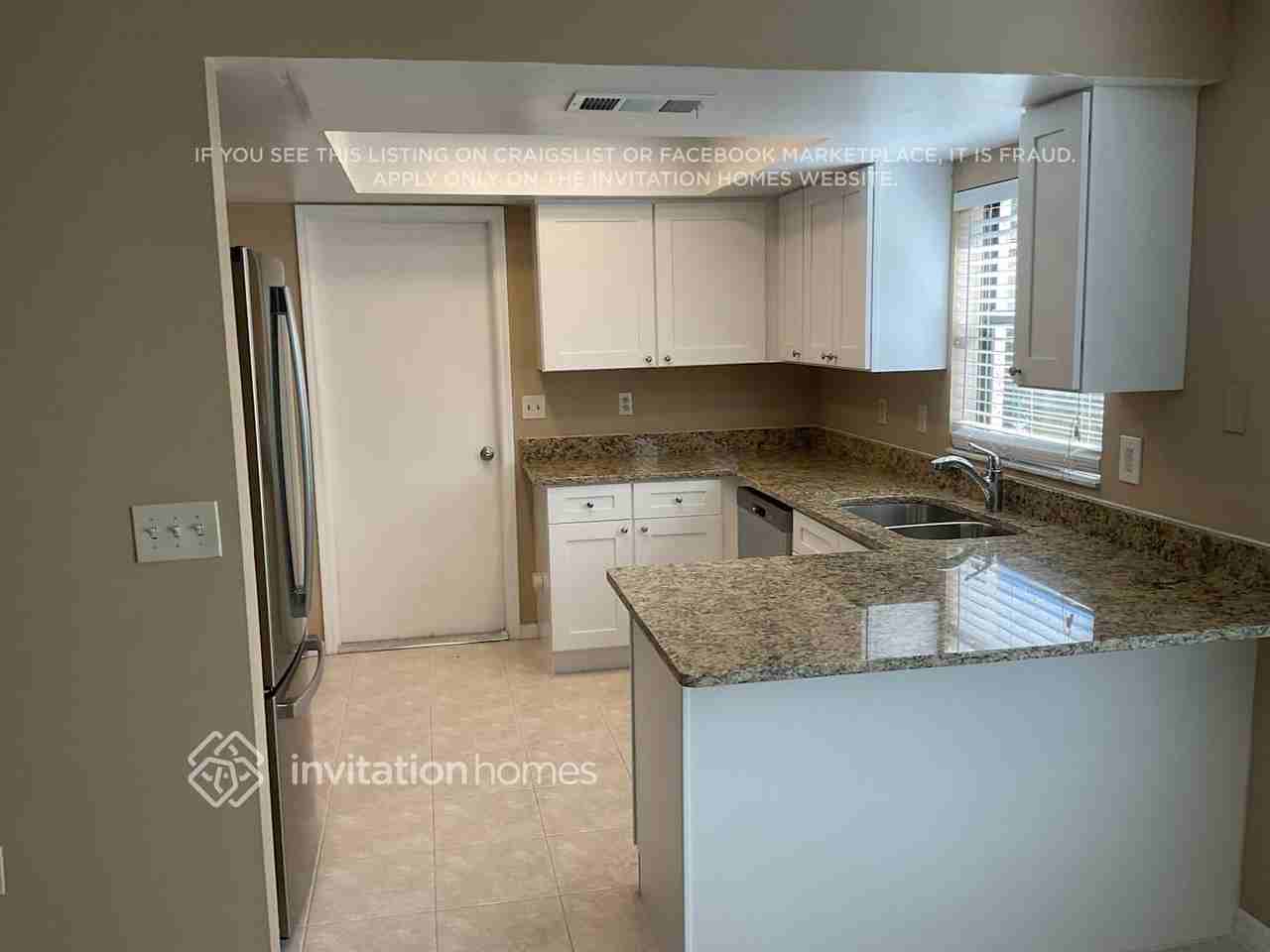 219 Whisper Lake Rd - Photo 6 of 14