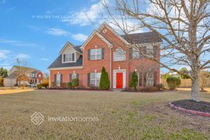 featured image of 2675 Lake Commons Ct