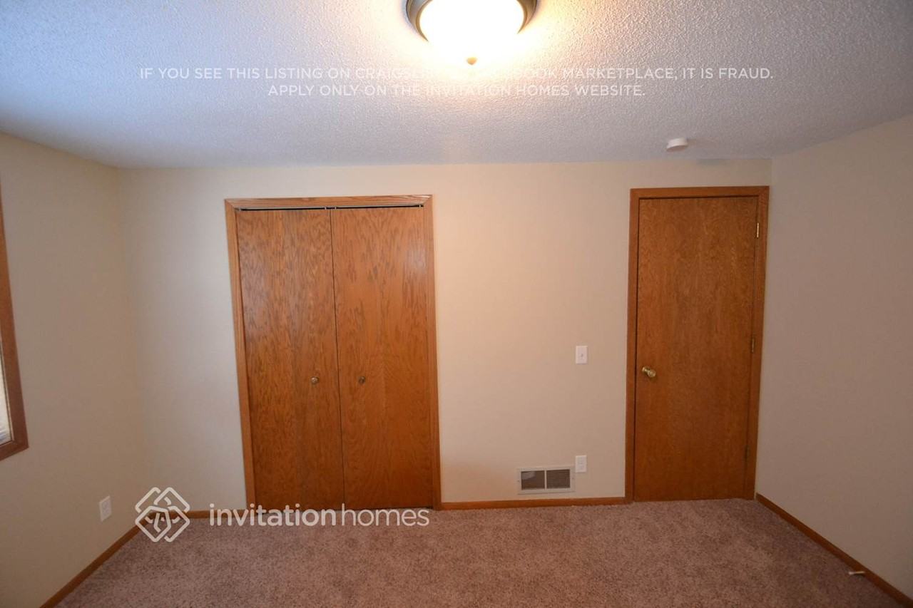 112315 Baxter Ct - Photo 4 of 9