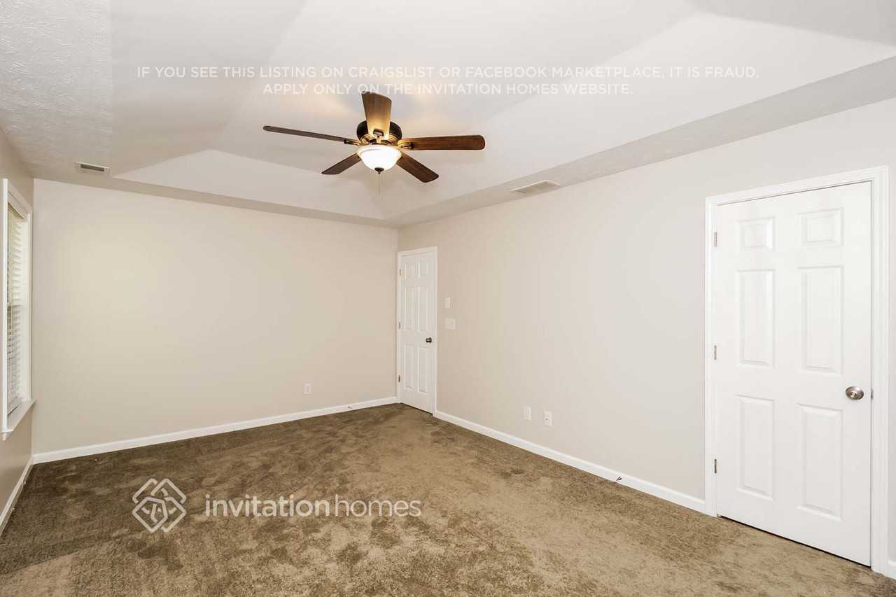 3615 Southwick Dr Nw - Photo 6 of 16