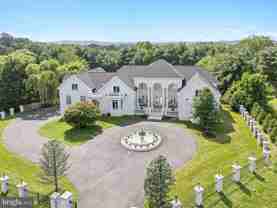 606 Brockman Ct - Photo 1 of 1