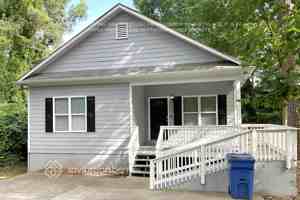 featured image of 3986 Bakers Ferry Rd Sw