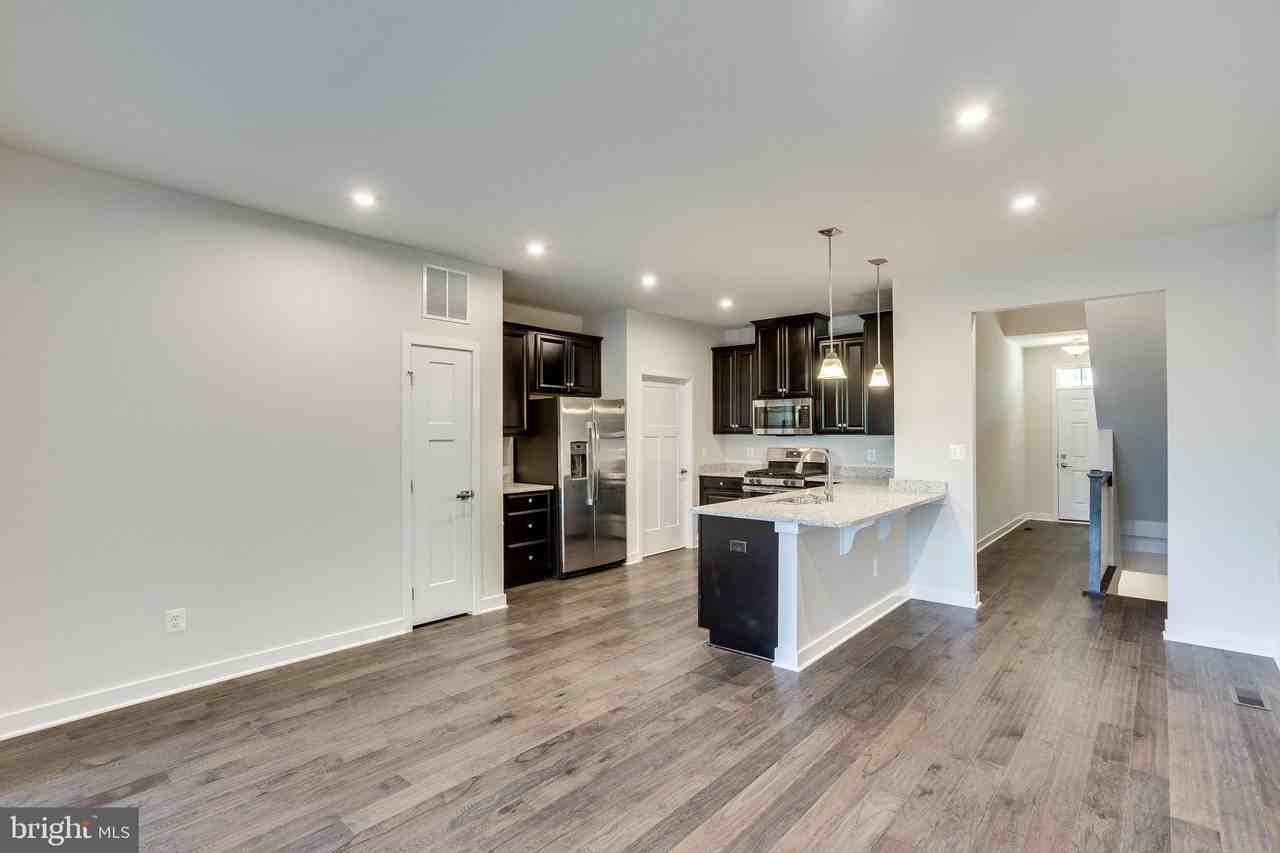 2183 Hemlock Bay Rd - Photo 4 of 50