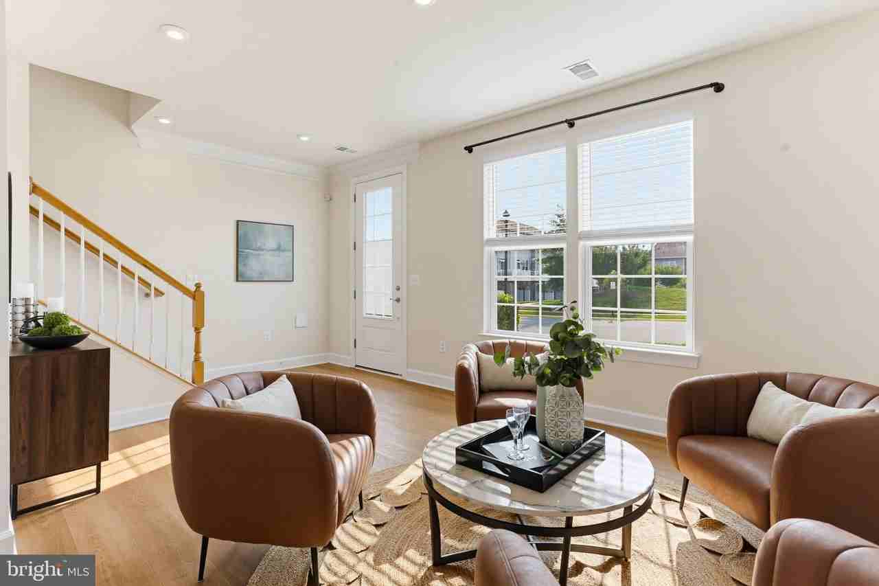 6310 Berkley Bridge Pl - Photo 7 of 50