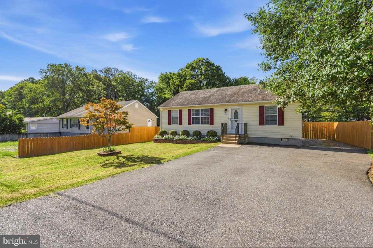 5718 Lucas St - Photo 3 of 37