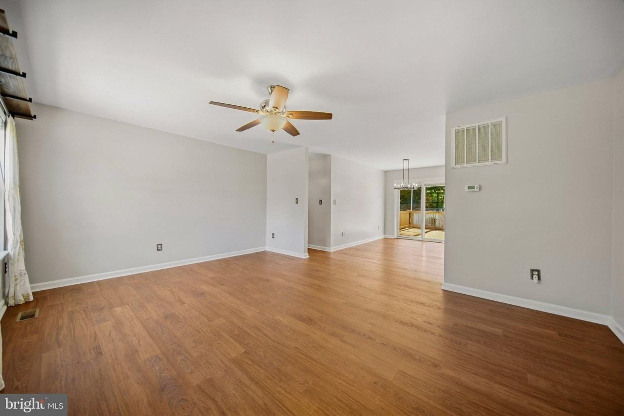 5718 Lucas St - Photo 5 of 37