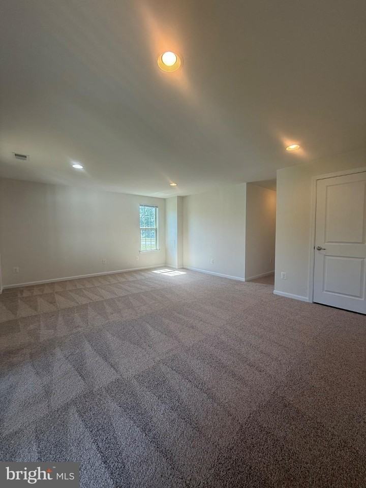 100 Brenton Rd #1 - Photo 5 of 24