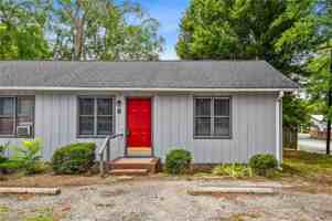 featured image of 507 N 3rd Ave