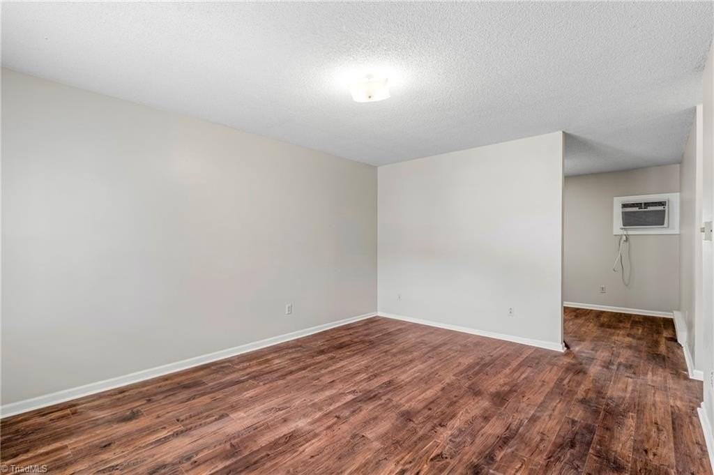 507 N 3rd Ave - Photo 4 of 21