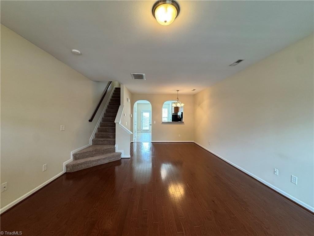 5564 Farm House Trl - Photo 2 of 15