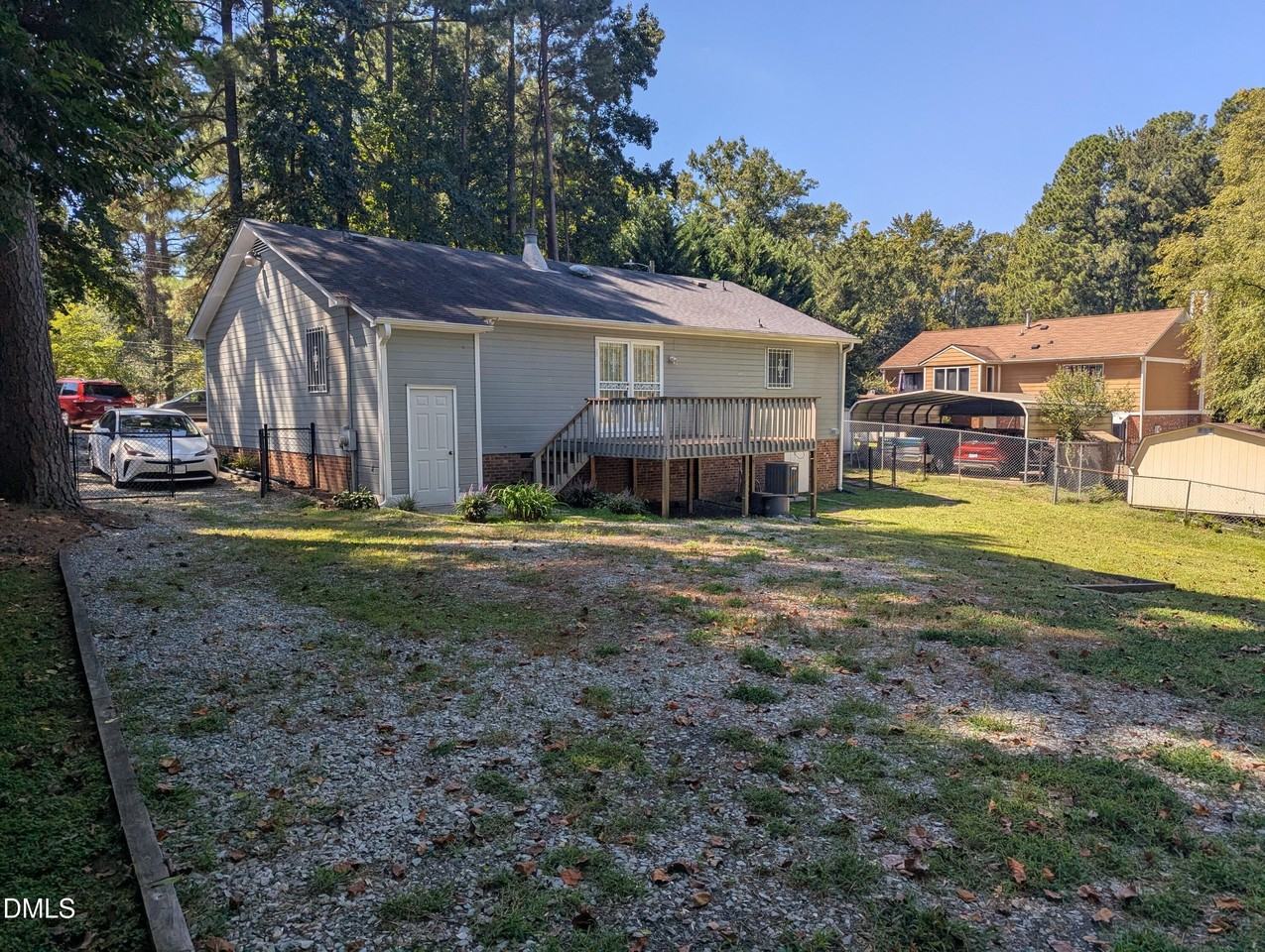 210 W Cornwallis Rd - Photo 4 of 19
