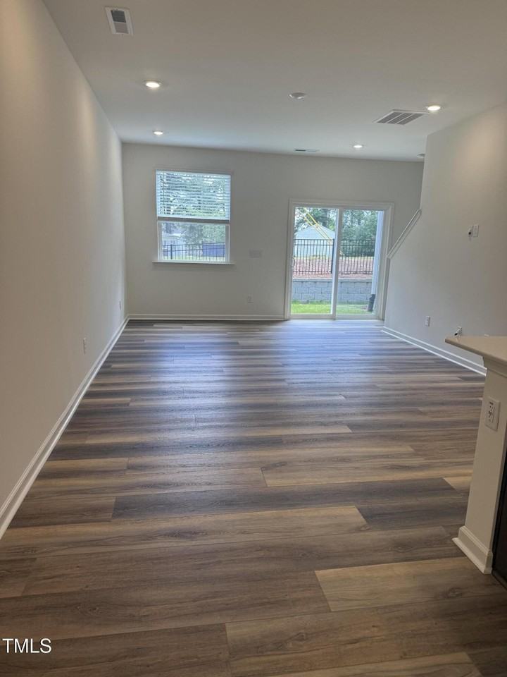 10521 Brookside Reserve Rd - Photo 2 of 25
