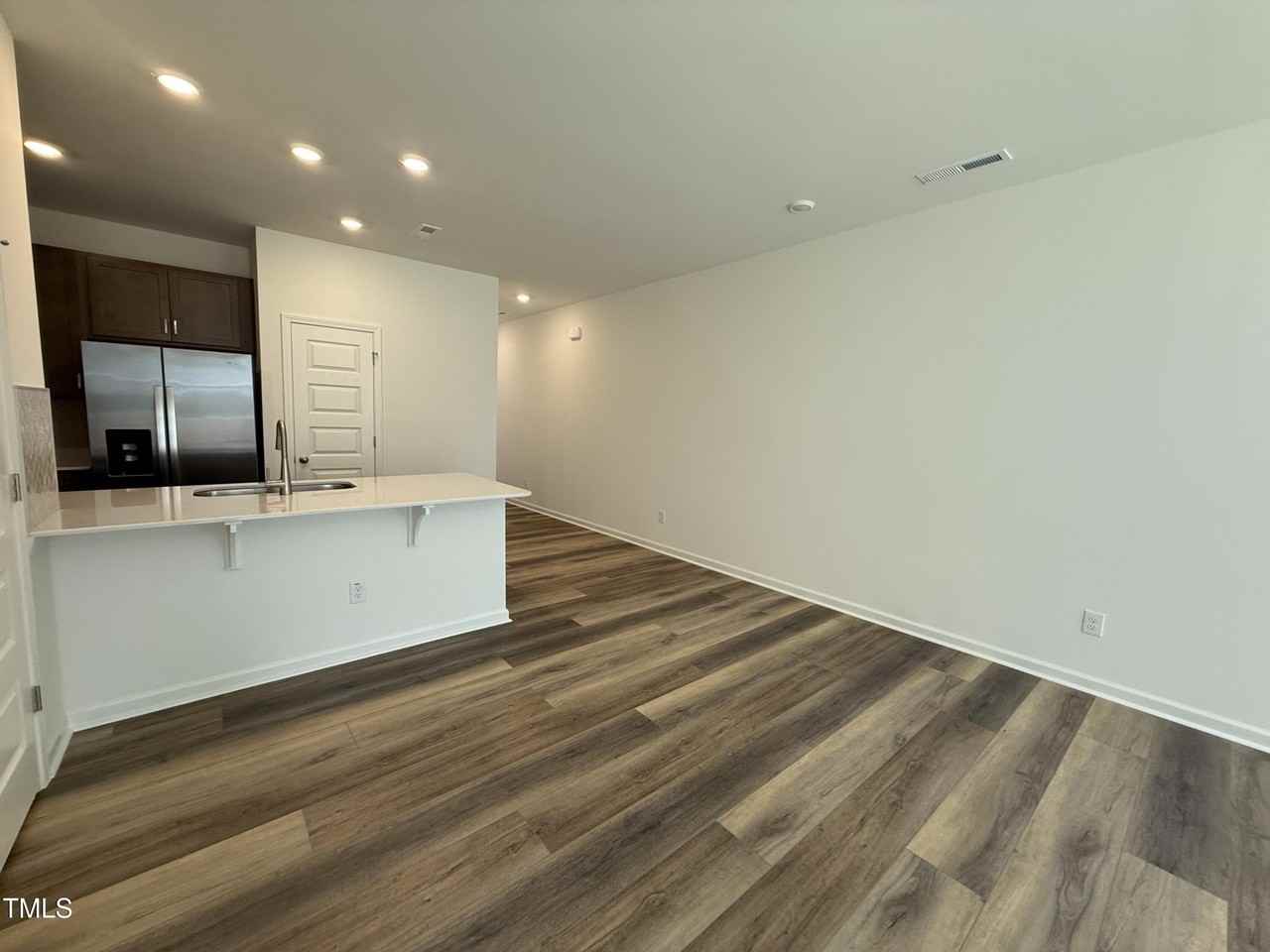 10521 Brookside Reserve Rd - Photo 6 of 25