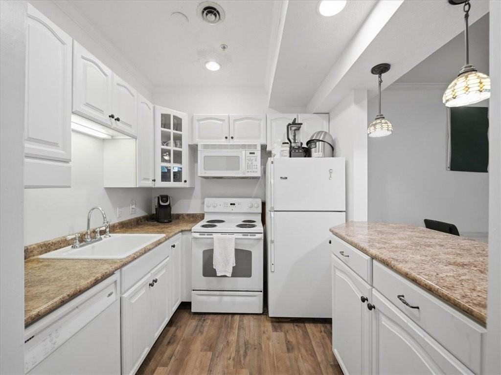 66 Pius St #L101 - Photo 7 of 11